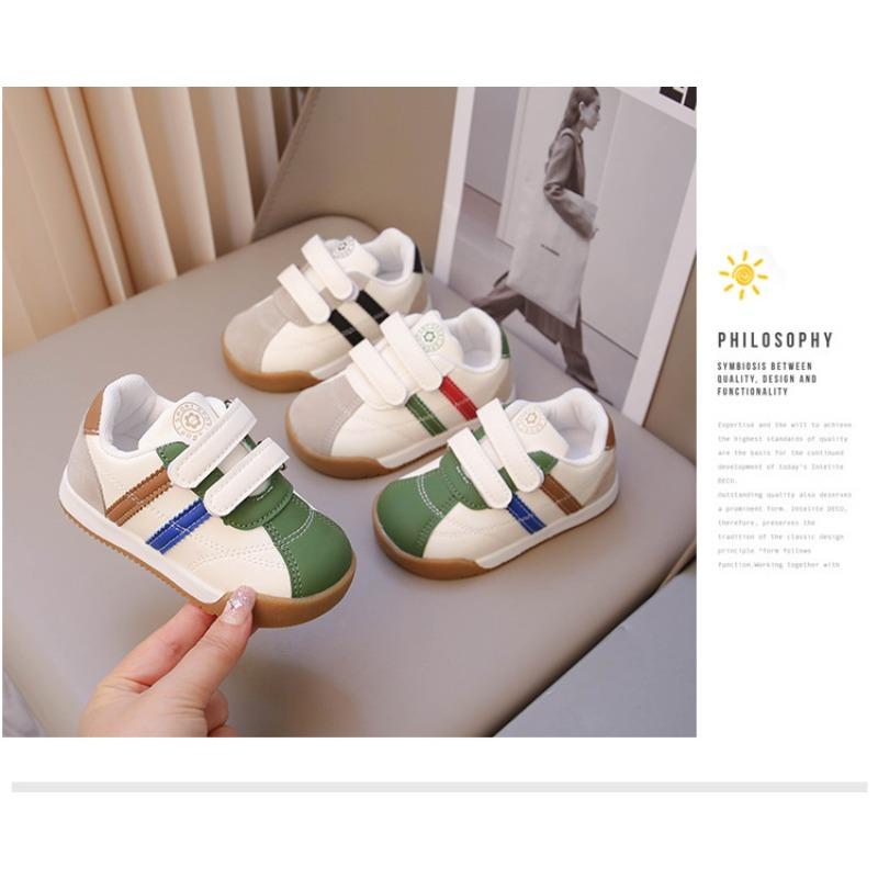 Kinder Freizeitschuhe Frühling und Herbst neue Kleinkindschuhe Jungen Baby weiche Sohle rutschfest Forrest Gump Schuhe Jungen weiße Schuhe Trend