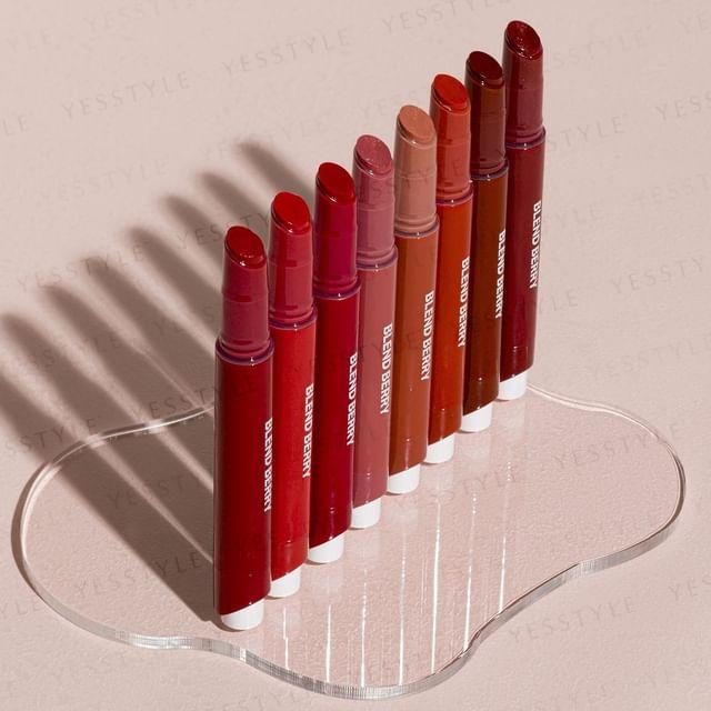 Kose - Блеск-бальзам для губ Blend Berry Lip Balloon 014 Sheer Red