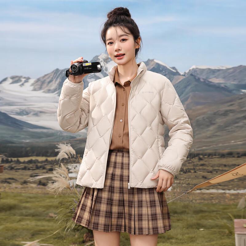 SNOWFLYING Women's Short Lightweight Diamond Quilted Down Jacket