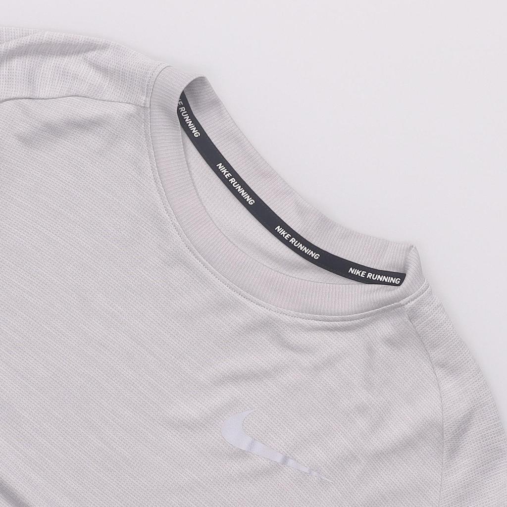 Nike Medalist Dry Embroidered Logo Crew Neck Long Sleeve T-Shirt Men Tops Gray 891425-027