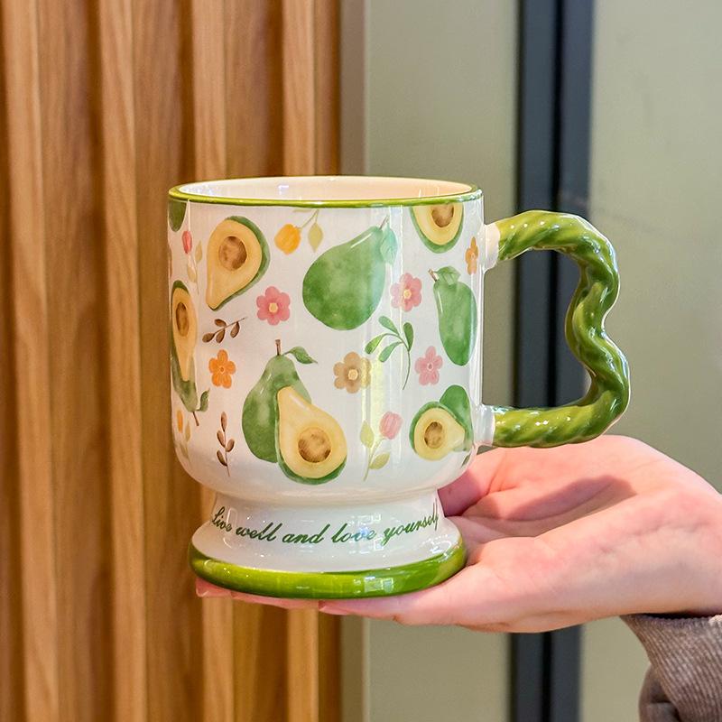 

Super cute peach mug high value ceramic cup with lid girls office coffee cup birthday gift 401-500ml