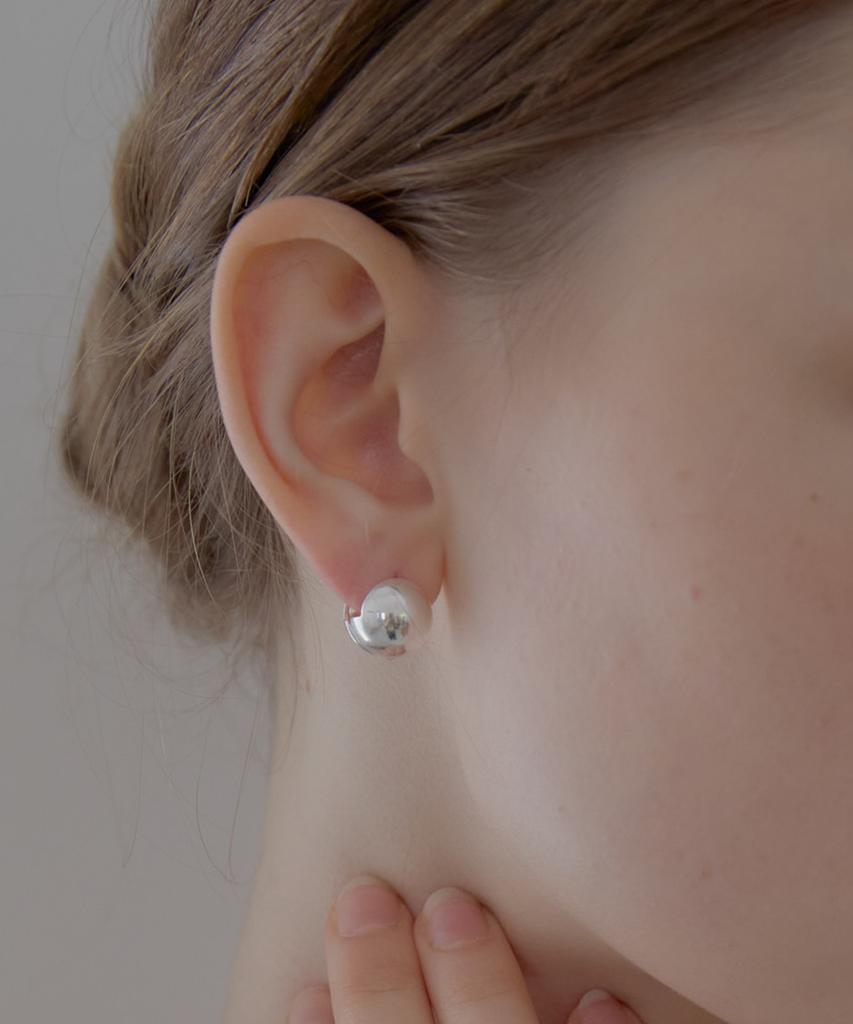 Alleun Silver 925 Ball Bold One-Touch Ring Silver Earrings