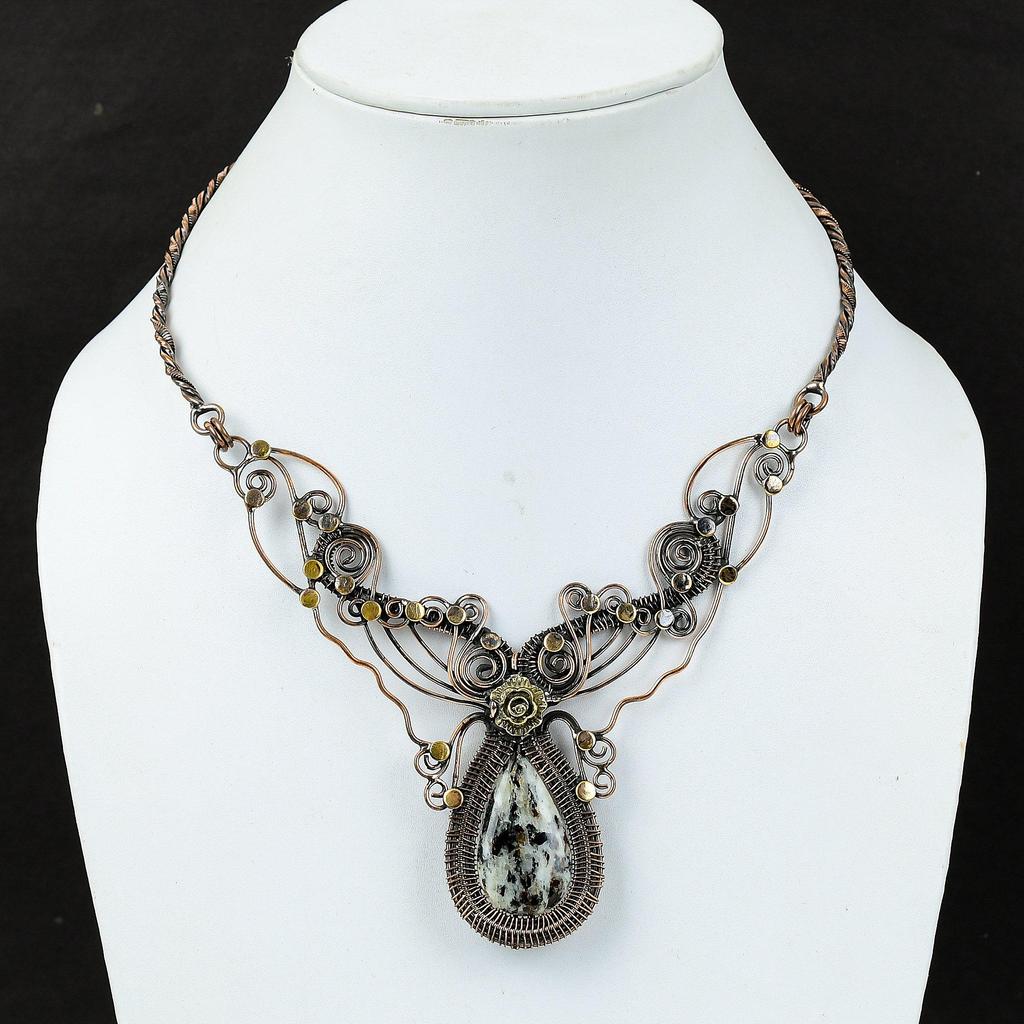 Astrophyllit Halskette Kupferdraht gewickelte Halskette Handgefertigter Schmuck Verstellbare Halskette Edelstein Halskette Geschenk für Mama Kupferdraht Schmuck