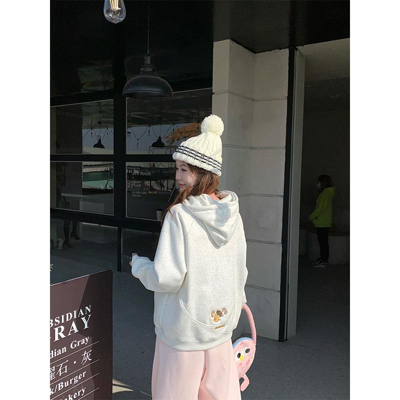 Japanese foreign style chic unique embroidered hooded sweater women's autumn and winter velvet lazy wind cute age-reducing jacket top