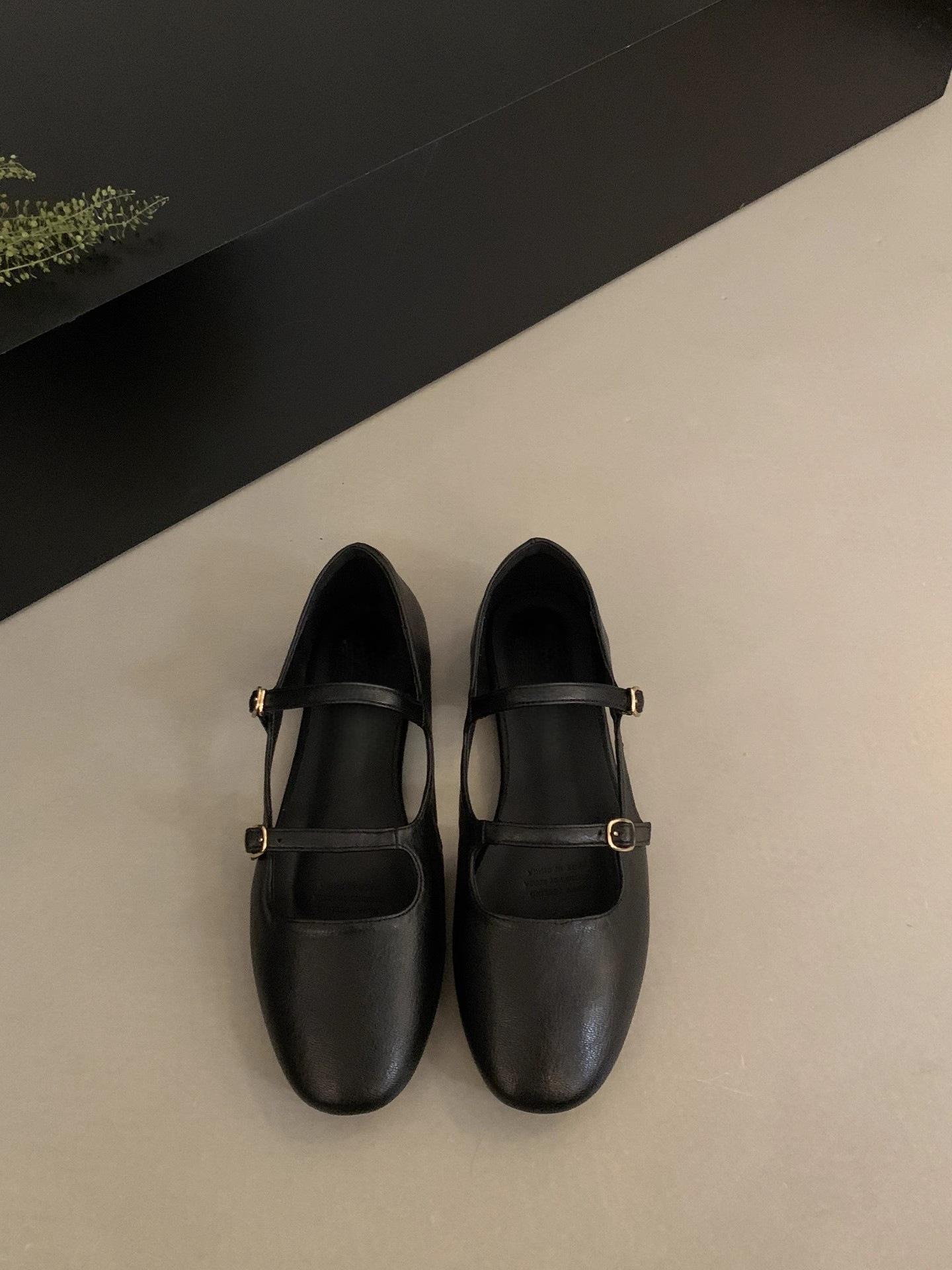 

French soft flat bottom light mouth silver single shoes women 2025 new round head ballet fairy wind one pedal bean shoes 40 чёрный