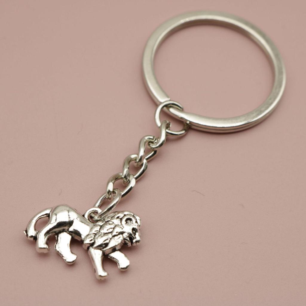 Xiyin Simple Lion Keychain Pendant