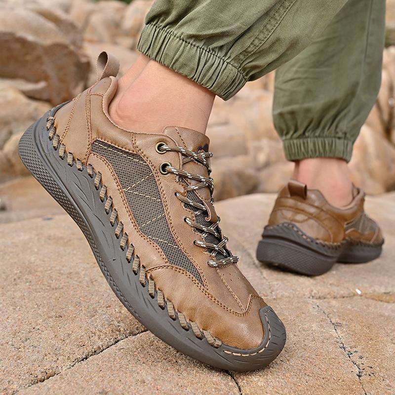 Fashion Men Summer Casual Shoes Fashion Breathable Walking Shoes Thick Sole Boat Shoes Soft Flat Men Shoes Outdoor Non-slip Men Sneakers