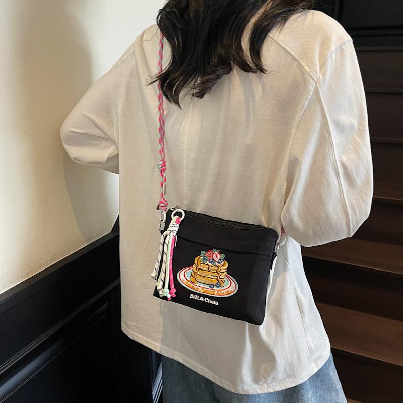 Niche mini handbag new embroidered nylon shopping bag women's shoulder bag lightweight cartoon bag