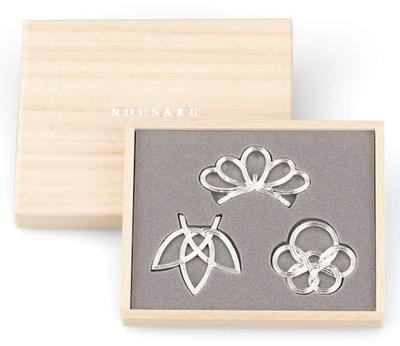 Washi Chopstick Rest and Plum [Nousaku Wrapping] - Pine, Bamboo,