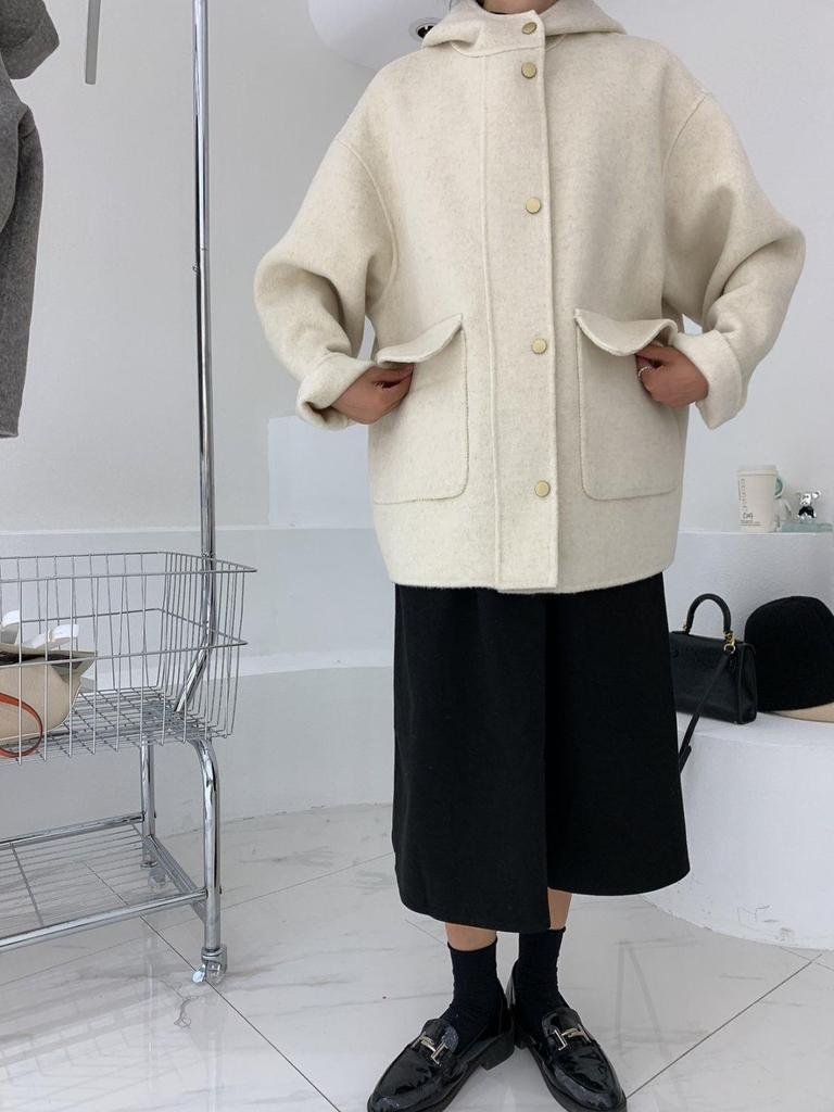 Plus Size Hooded Loose Wool Coat with Plush Lining - Women's Trendy Winter Cape Jacket.