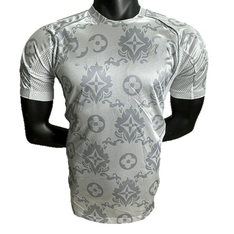 Real Madrid World Cup 26-Player Short-Sleeve Jersey - Special Edition L