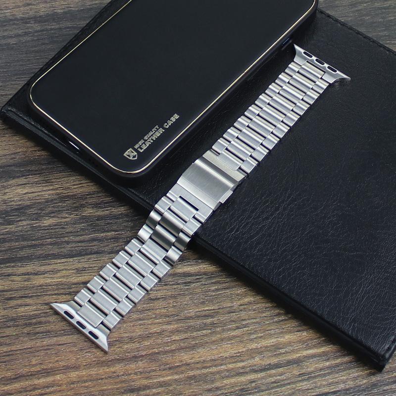 New 316L Stainless Steel Link Bracelet for Smartwatch with Breathable Magnetic Buckle