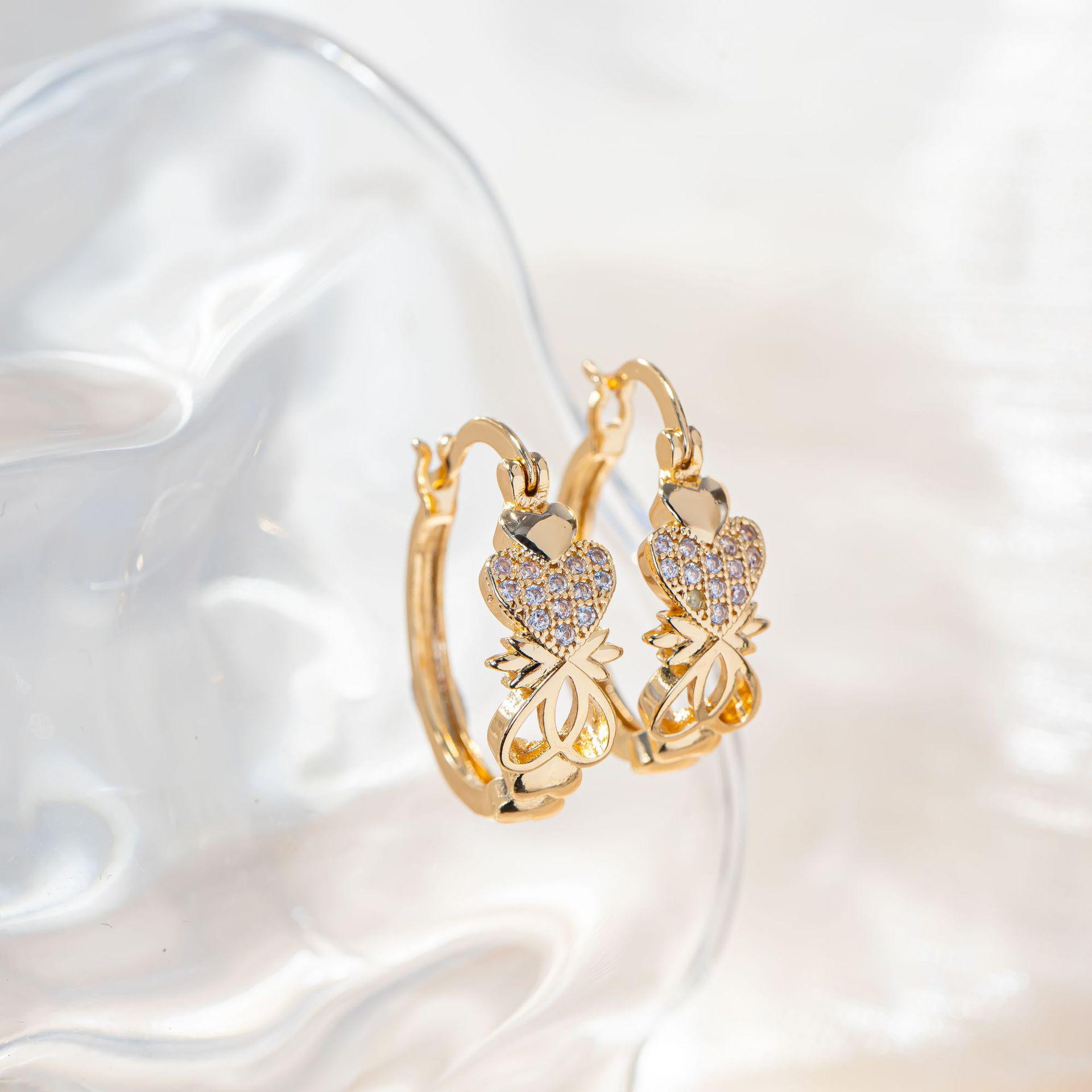 Asymmetrical Rhinestone Heart Ear Cuffs - Korean-Style Romantic Earrings