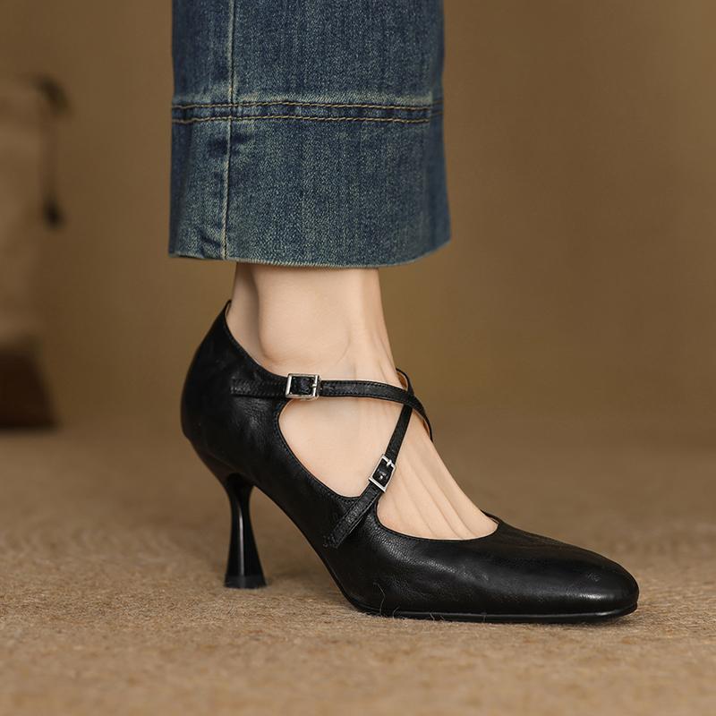 Fashion 2025 New Spring Square Heeled Women Pumps Buckle Strap Genuine Leather Office Lady Shoes Woman Retro Round Toe Black Mary Janes