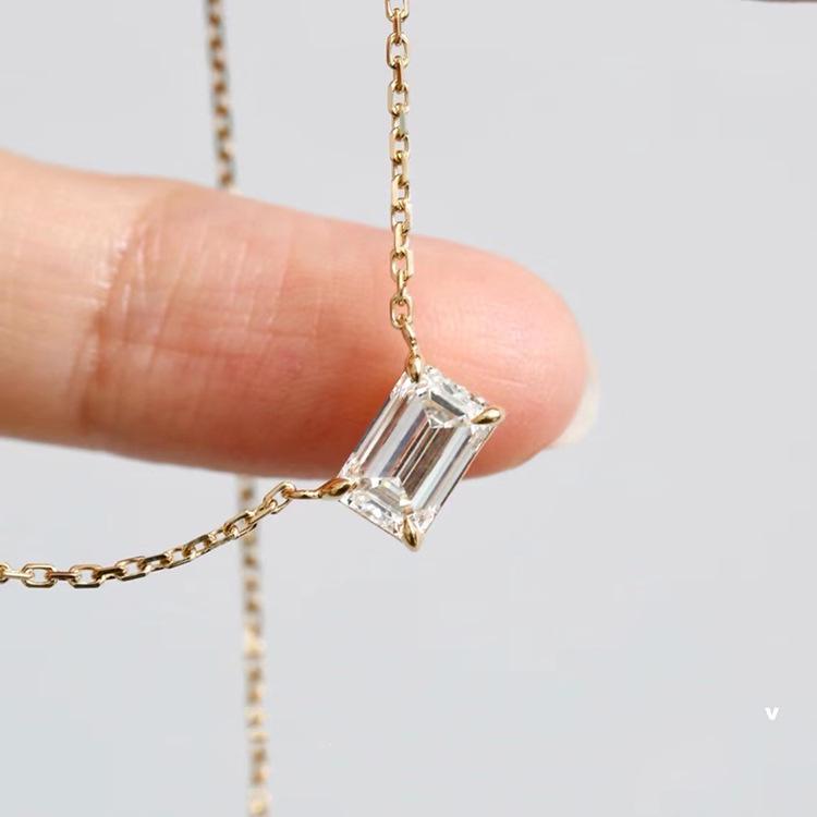 

Lulu Tong S925 Silver Pagoda Cut Necklace with High Carbon Olive Shape Diamond Layered Clavicle Chain 925 Silver золотой