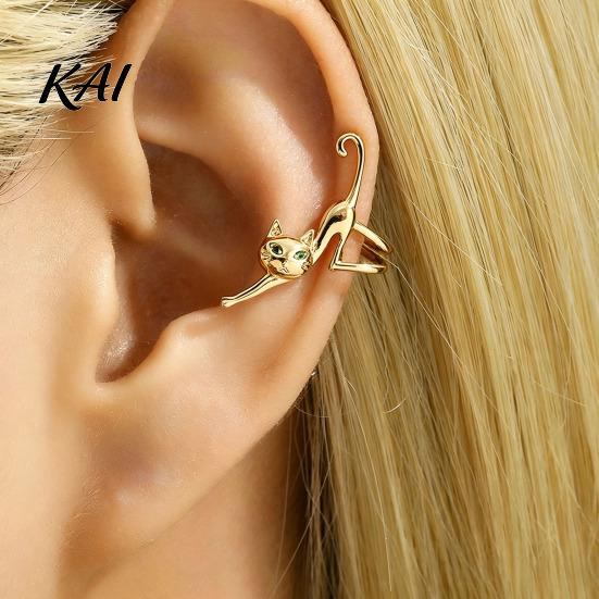 Dainty Ear Accessory 1 Pc Cute Cat Cuff Earring for Women, Funny Kitten Fashionable Decor Animal Cartilage Wrap Around Earring, Non Piercing