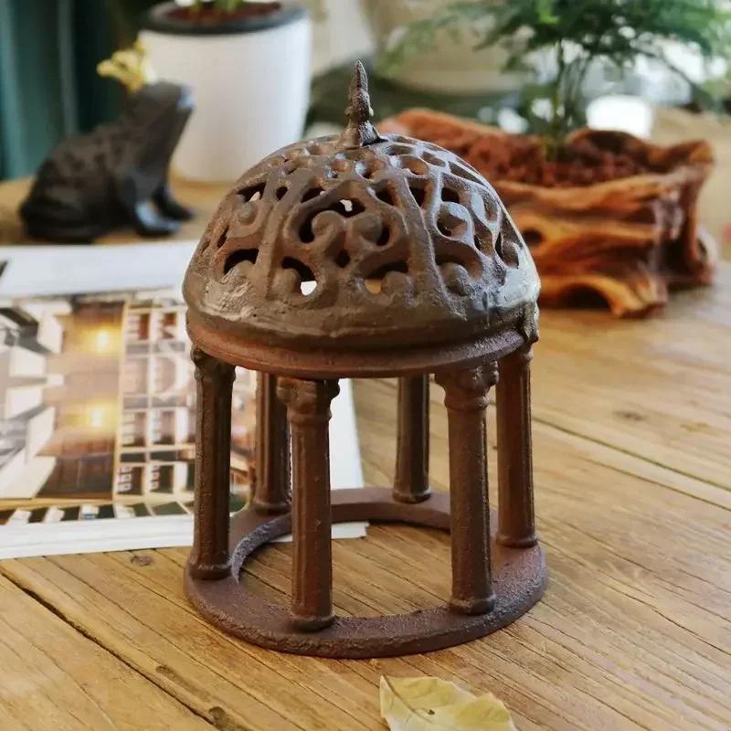 Cast Iron Crown Handicrafts for Courtyard Gardens European Style Retro Castle Circular Tower Ornaments Home Hotel Decoration