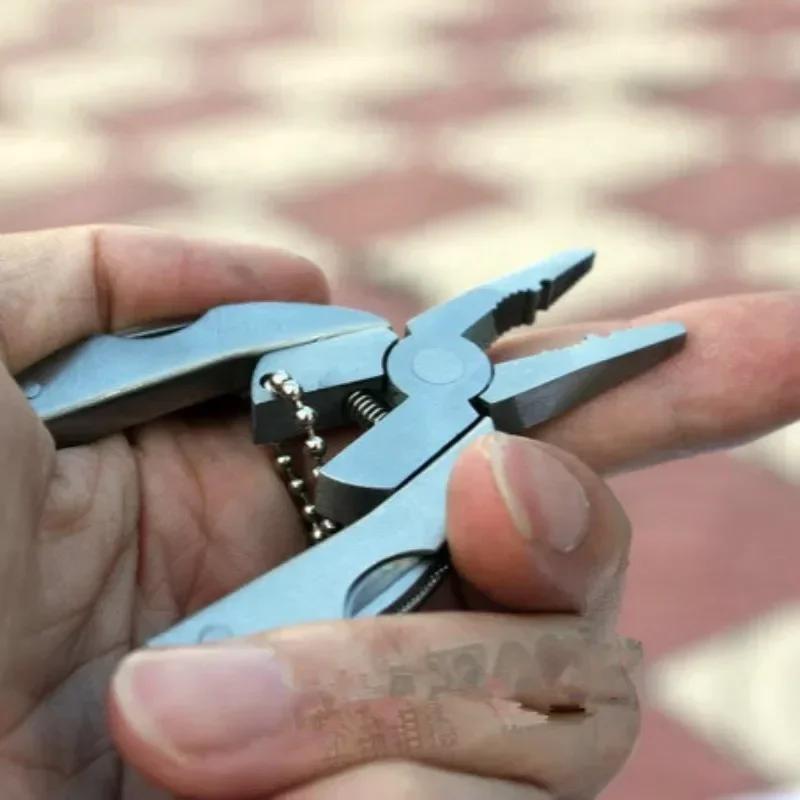 1pc Folding Pliers MINI Metal Pliers Portable Tongs Cycling Bike Repair Plier Pincers Camping Portable Multi-function Tool