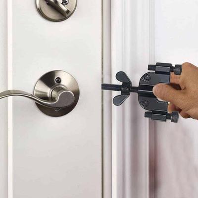 Dveřní kování a zámky – Zástrčky, petlice a zámky na dveře