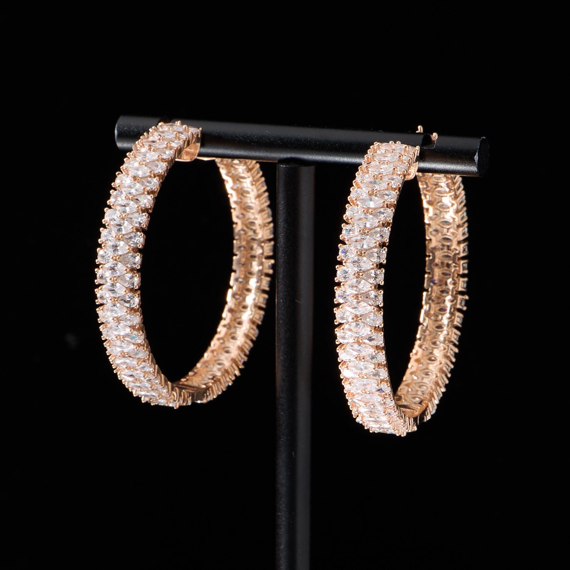 00385 Bling Cubic Zircon Earring Big Hoop Copper Crystal Earrings Fashion Circle Exaggeration Hoop Earings Jewelry Accessories розового золота