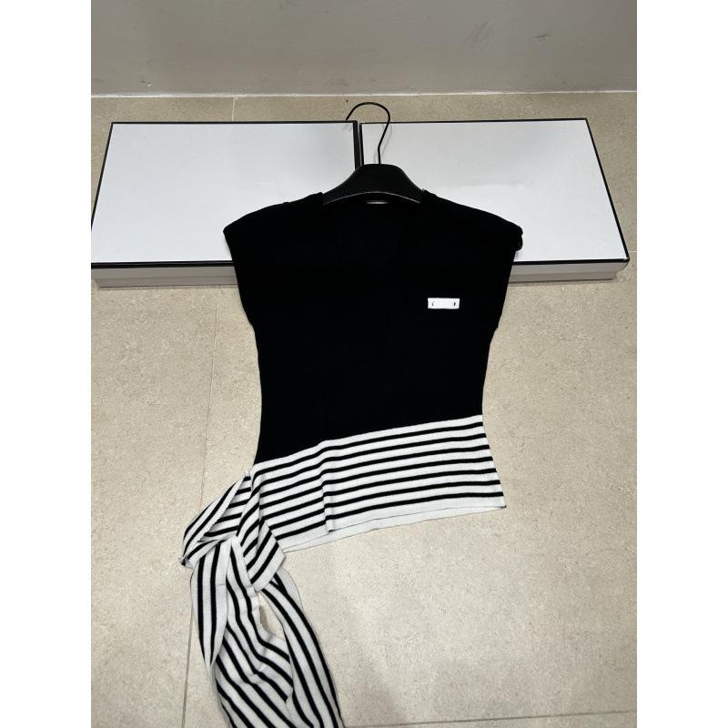 Miu Style 2026 Summer Striped Tie-Up Knit Vest with Cinched Waist