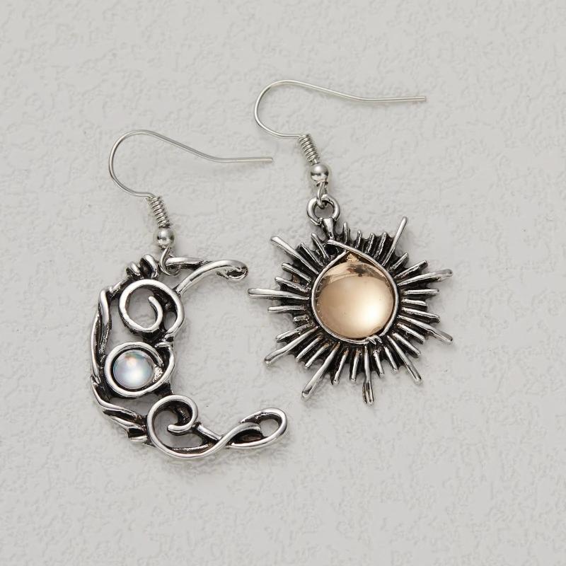 1 Bohemian Style Sun and Moon Crystal Earrings for Women's Fashion Jewelry Gift