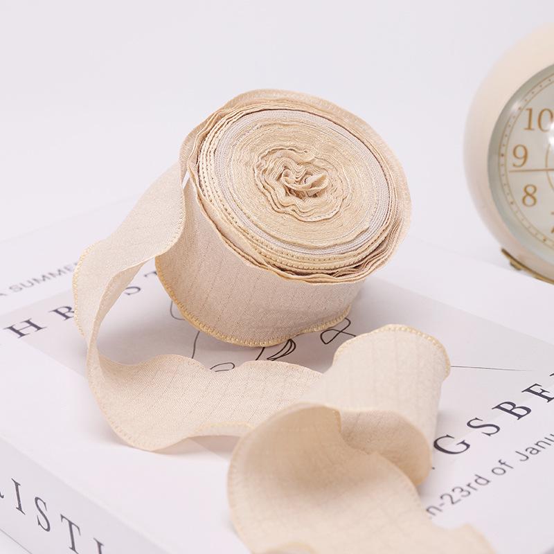 Panglică de In de Calitate Superioară: Volane elastice plisate de 4 cm pentru buchet de Ziua Mamei sau ambalaj cutie tort.