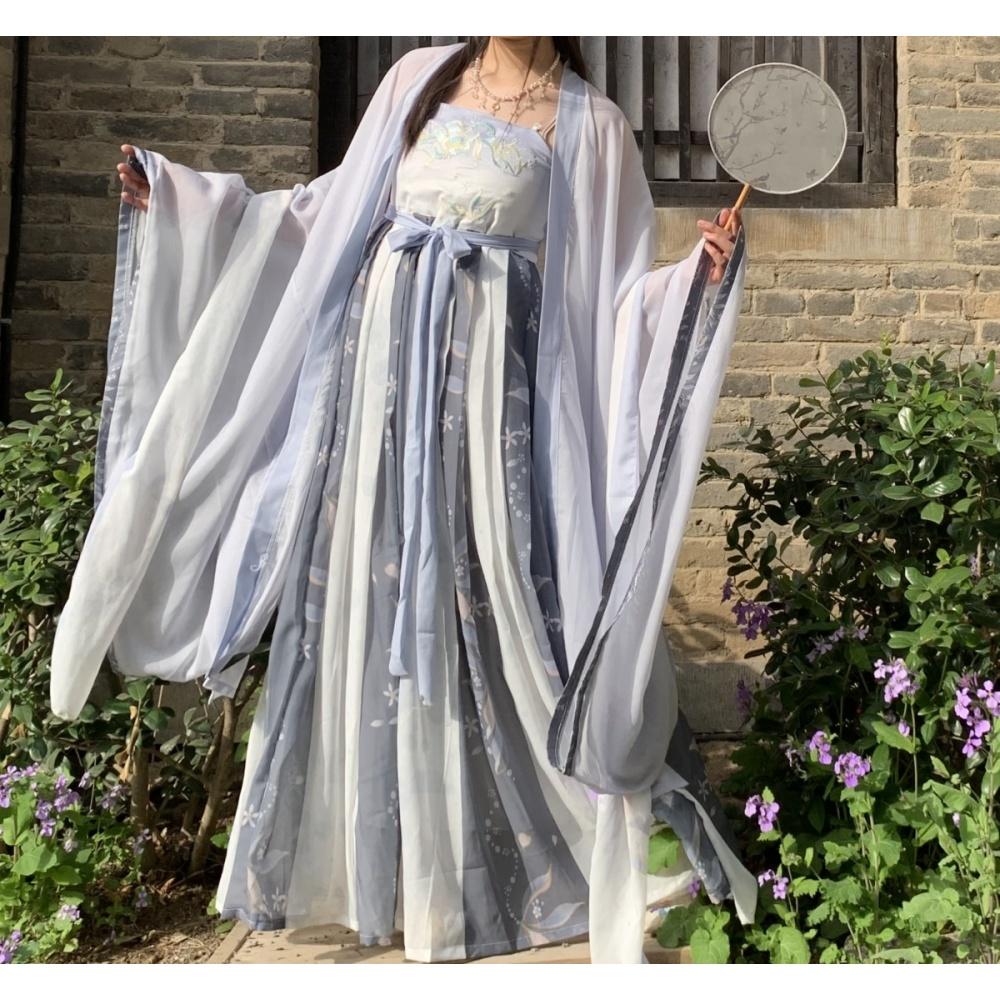 Chinese Tang Dynasty Style Hanfu Women's Suit