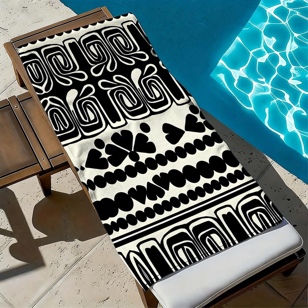 Retro ethnic geometric patterns polyester microfiber beach towel is highly absorbent, suitable for swimming and beach outings