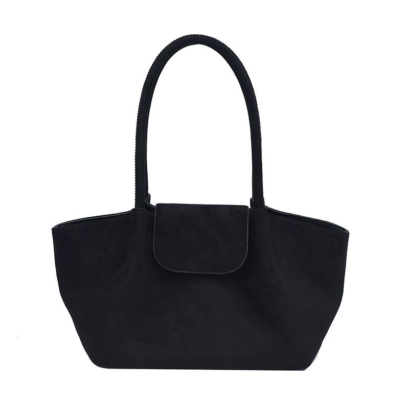 

Large Capacity Vegetable Basket Handbag, Autumn and Winter New Fashion Versatile Tote Bag, Commuting Retro Shoulder Bag