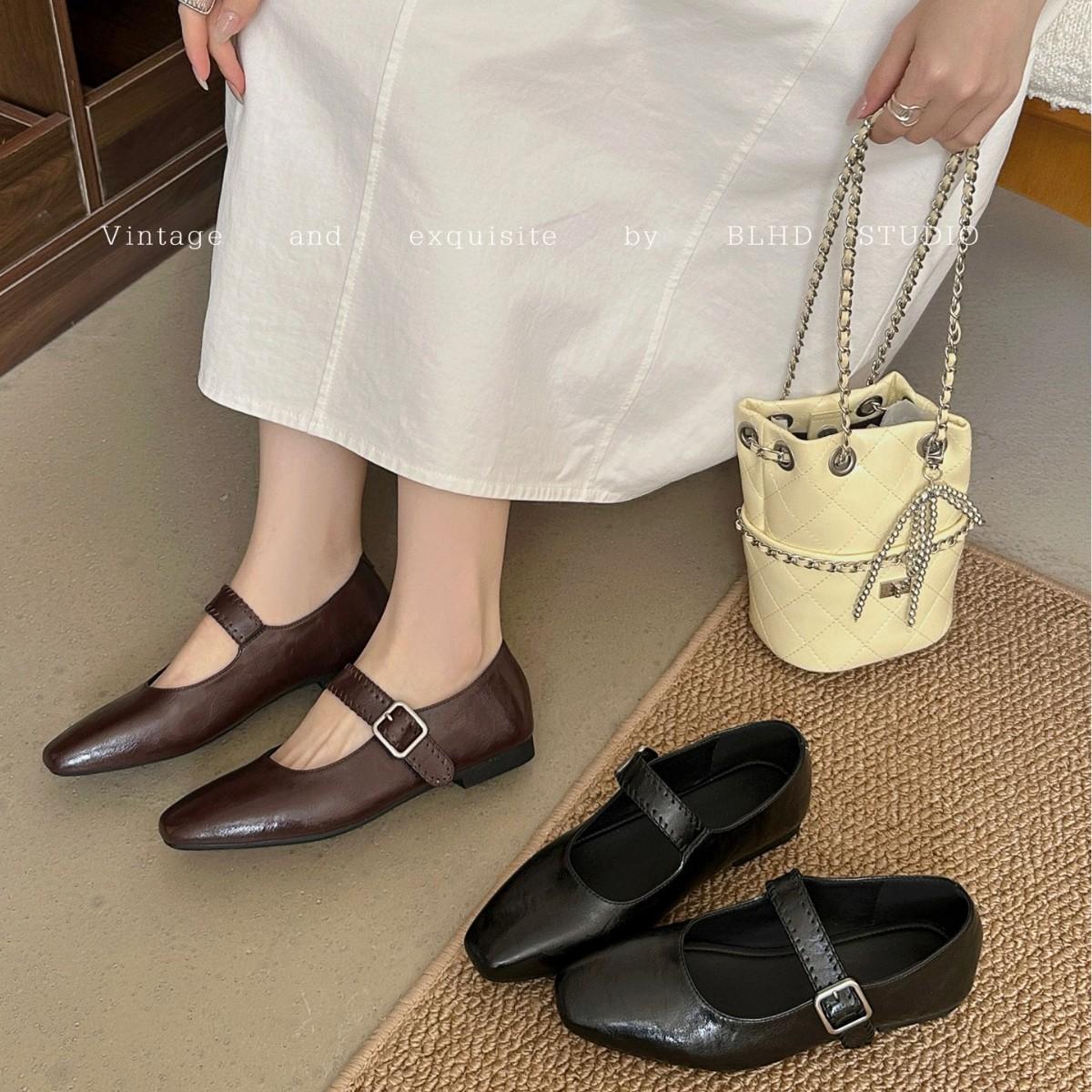 

French thick heel Mary Jane shoes women s 2025 new Velcro word with shallow mouth single shoes with skirt small leather shoes 39 коричневый