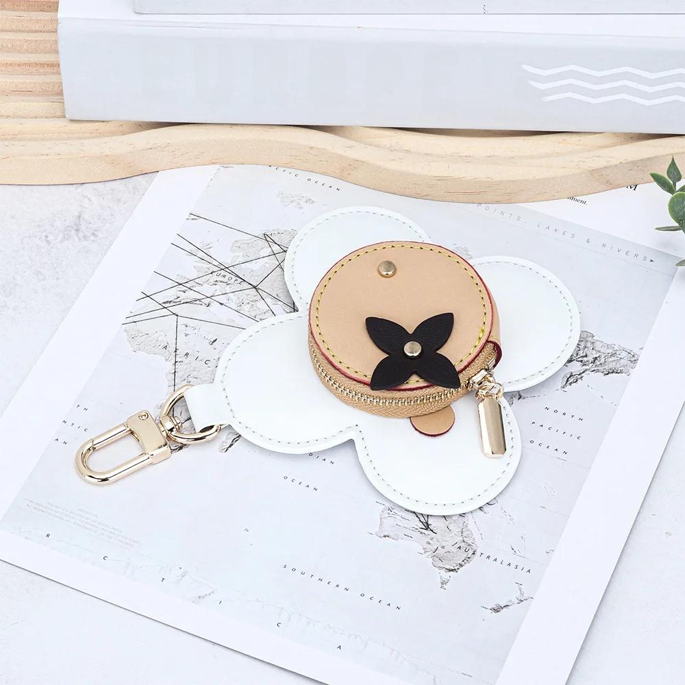 Hanging Ornaments Pendants Fashion Real Leather Women's Bag Charm Sunflower Design Small Bag Buckle Accessory Keychain Jewelry