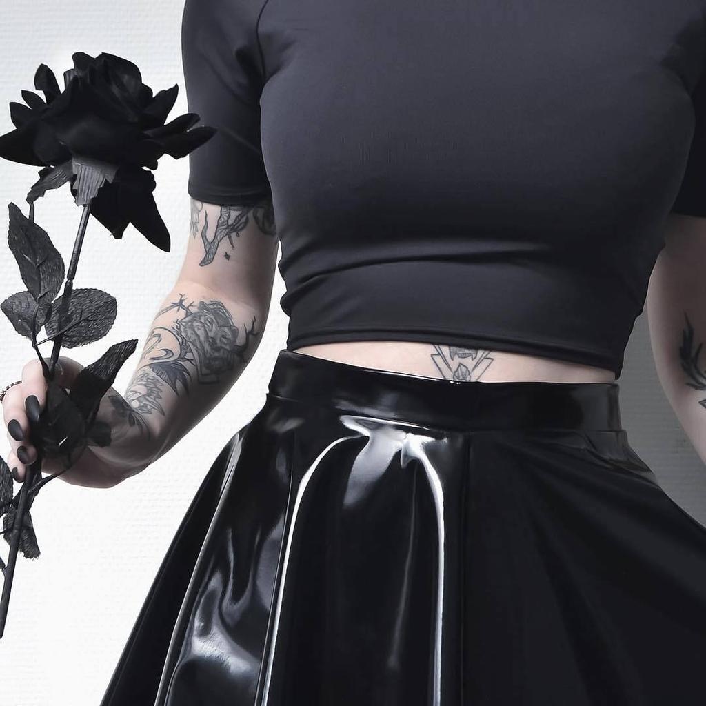 Dámské lesklé latexové kožené skládané sukně Mini Bodycon Folds Tužkové sukně Sexy krátké PU sukně