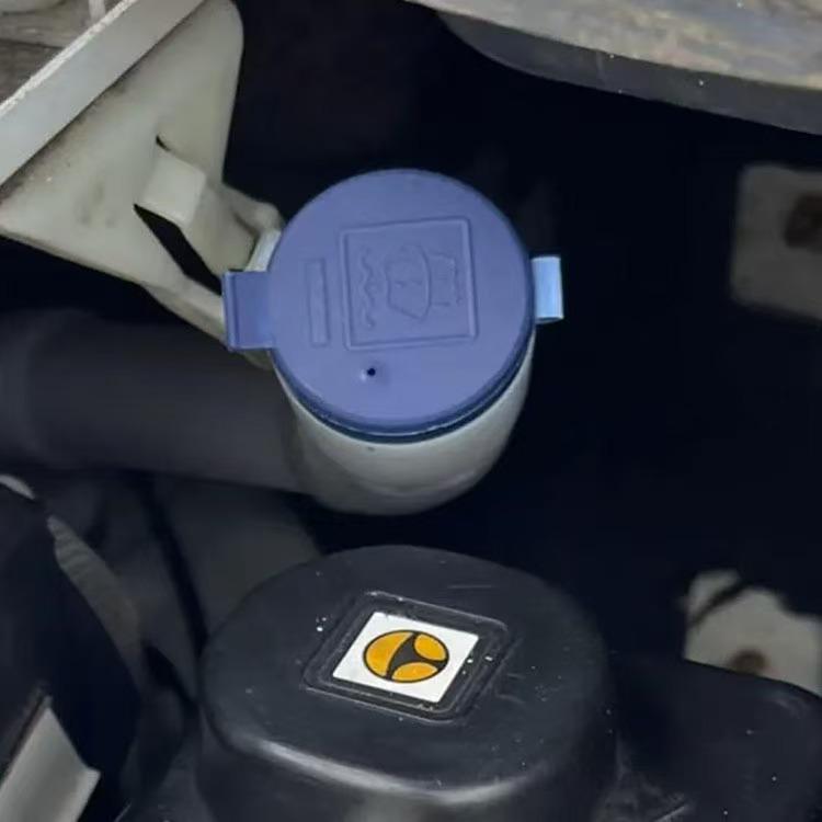 Fiat, Lancia, Alfa Romeo Scheibenwaschflüssigkeits-Einfüllkappe (Teil 71740943)
