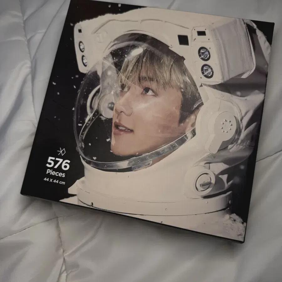 

EXO Продаёт товары-пазлы Baekhyun Sing4u