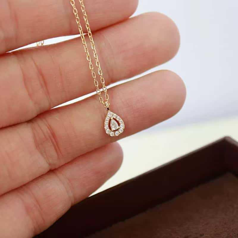 S925 Sterling Silver Teardrop Diamond Pendant Necklace - Elegant, Versatile, High-End Clavicle Chain for Women