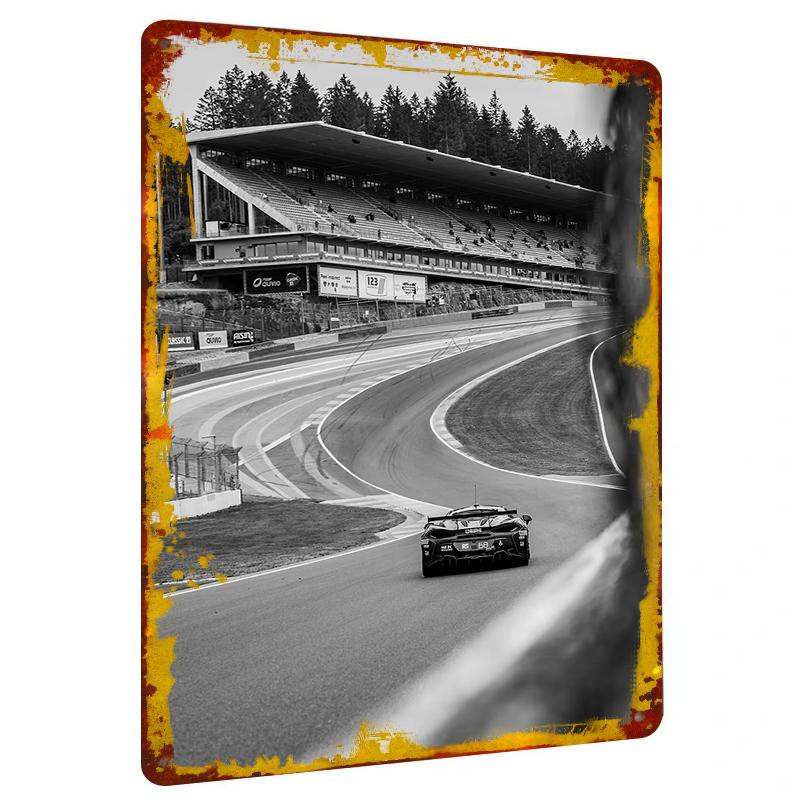 

Black and White Race Track Curve Metal Wall Art Modern Decor for Living Room Study Room Home Decoration 20x30cm（7.8x11.8inch）