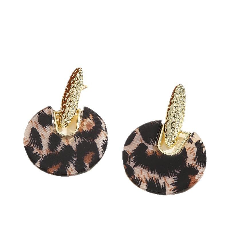 Retro Round Resin Earrings - Stylish, Bold, Luxurious and Unique Accessories