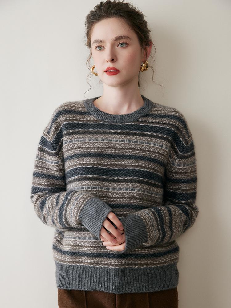 2025 Autumn/Winter Women's Versatile Cashmere Slimming Round Neck Long Sleeve Pullover