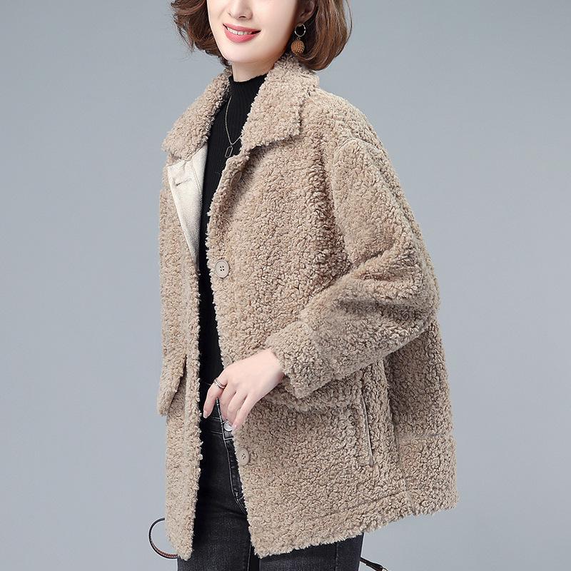 

Женское пальто из овчины и шерсти ягненка больших размеров - издание осень/зима 2024 M (Recommended 90-115 jin) хаки