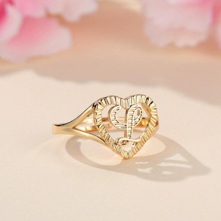 1pc Vintage Hollow 26 Letter Adjustable Ring Fashionable Casual Couple Accessory