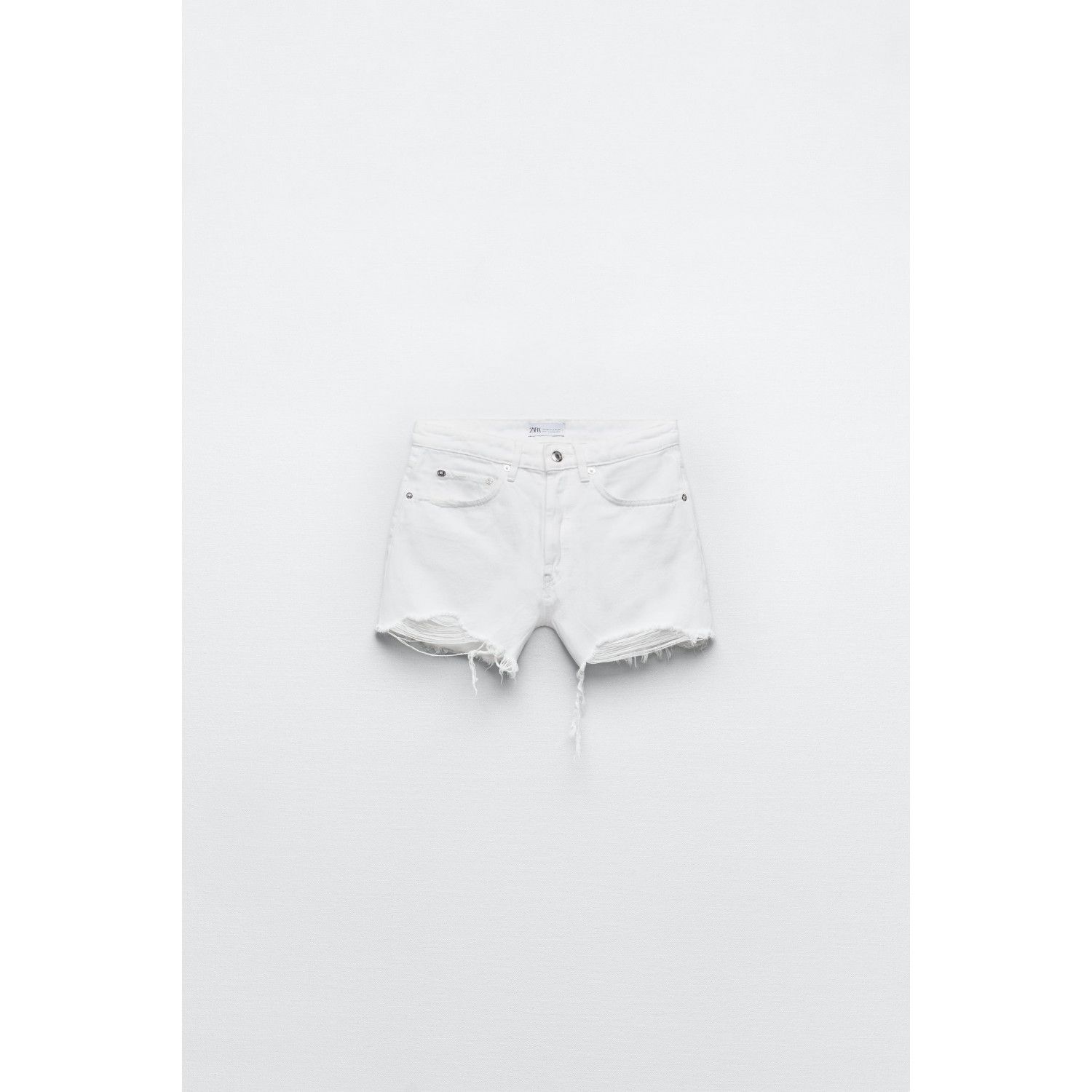 

HIGH-RISE DENIM SHORTS