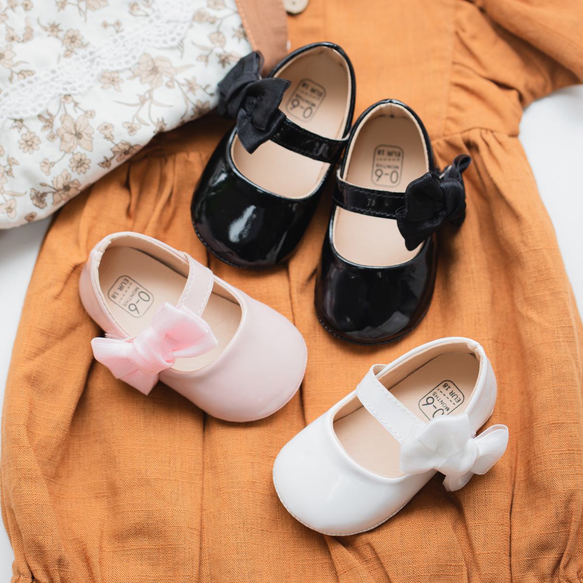 

Детская обувь на мягкой подошве в британском стиле для принцесс от 0 до 1 года. Универсальная детская обувь.