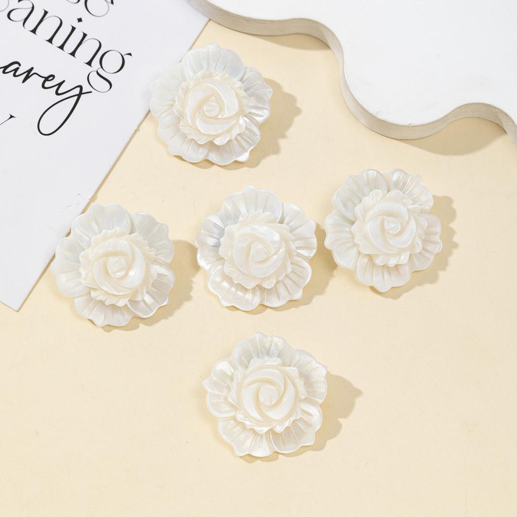 Shell Flower Brooch Pin Jewelry With Double Layer Design For Women And Men