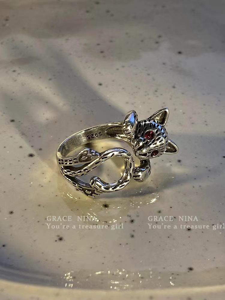 High-End Distressed Retro Cat Ring - 2022 Women's Luxury Open Design for Index Finger