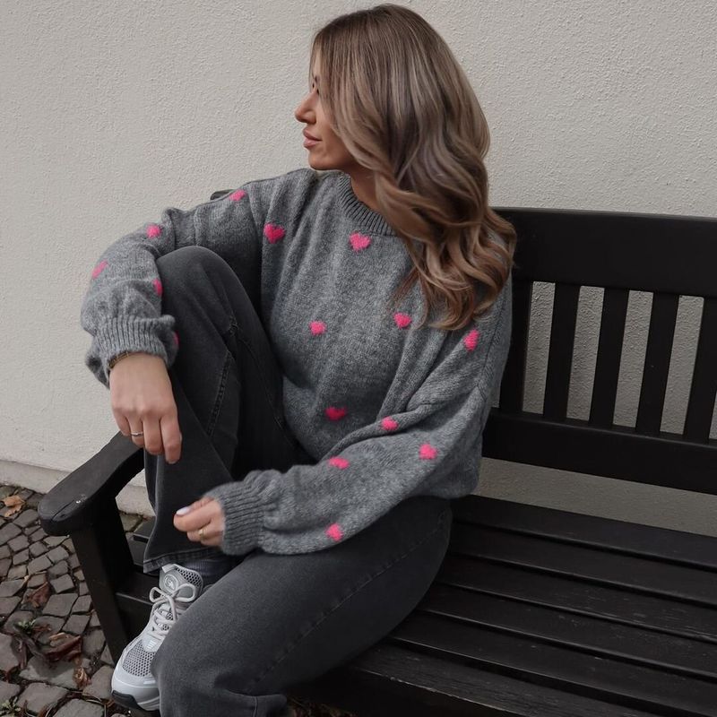 Pullover Fall and Winter New Arrival Export Valentine's Day Special Sale Sweet Leisure Sweaters Heart Round Neck Sweater Top