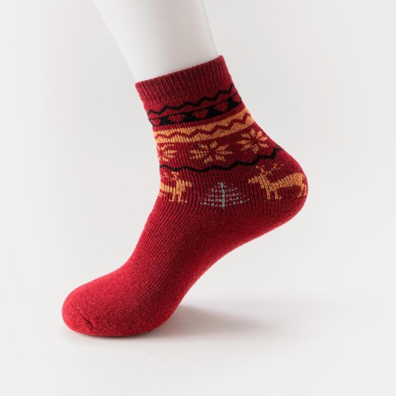 5 Pairs Vintage Ethnic Style Faux Wool Thermal Socks for Men Warm Winter Breathable Hiking Casual Sports Athletic Socks