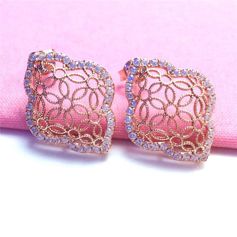 Exquisite Pure Russian 585 Purple Gold Plated Rose Gold Hollow Shiny Flower Rhombus Inlaid Zircon Ear Jewelry
