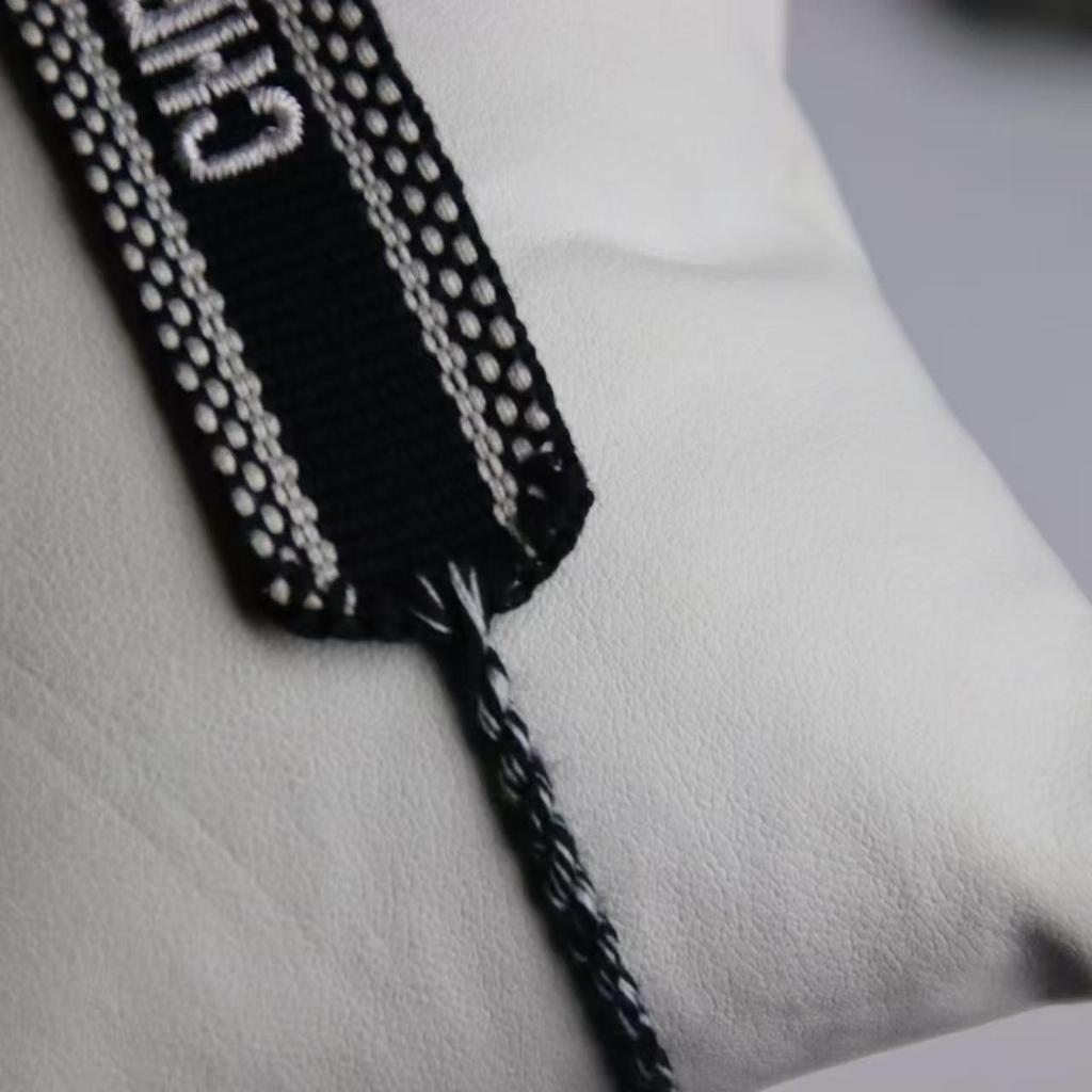 Friendship Letter Bracelet - Hand-Woven Ethnic Style with Polyester Tassels