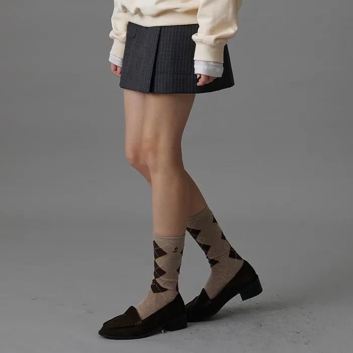 ARGYLE PATTERN SOCKS_BEIGE